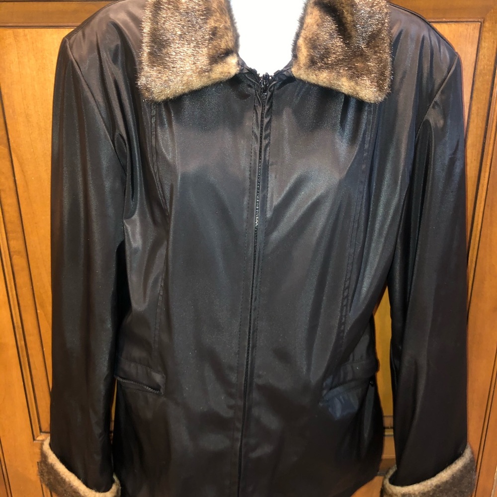 Fur trim waterproof jacket.